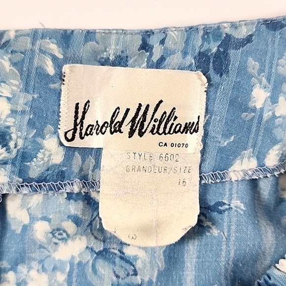 Harold Williams Dress Tiered Mid Length Blue White Floral Cotton Blend Size 16 - Picture 7 of 10